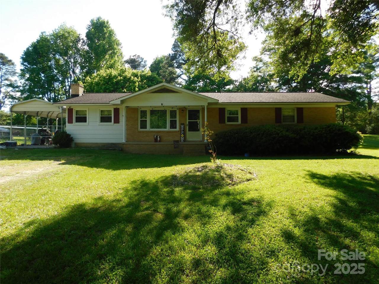 2826 Drew Drive - Photo 1