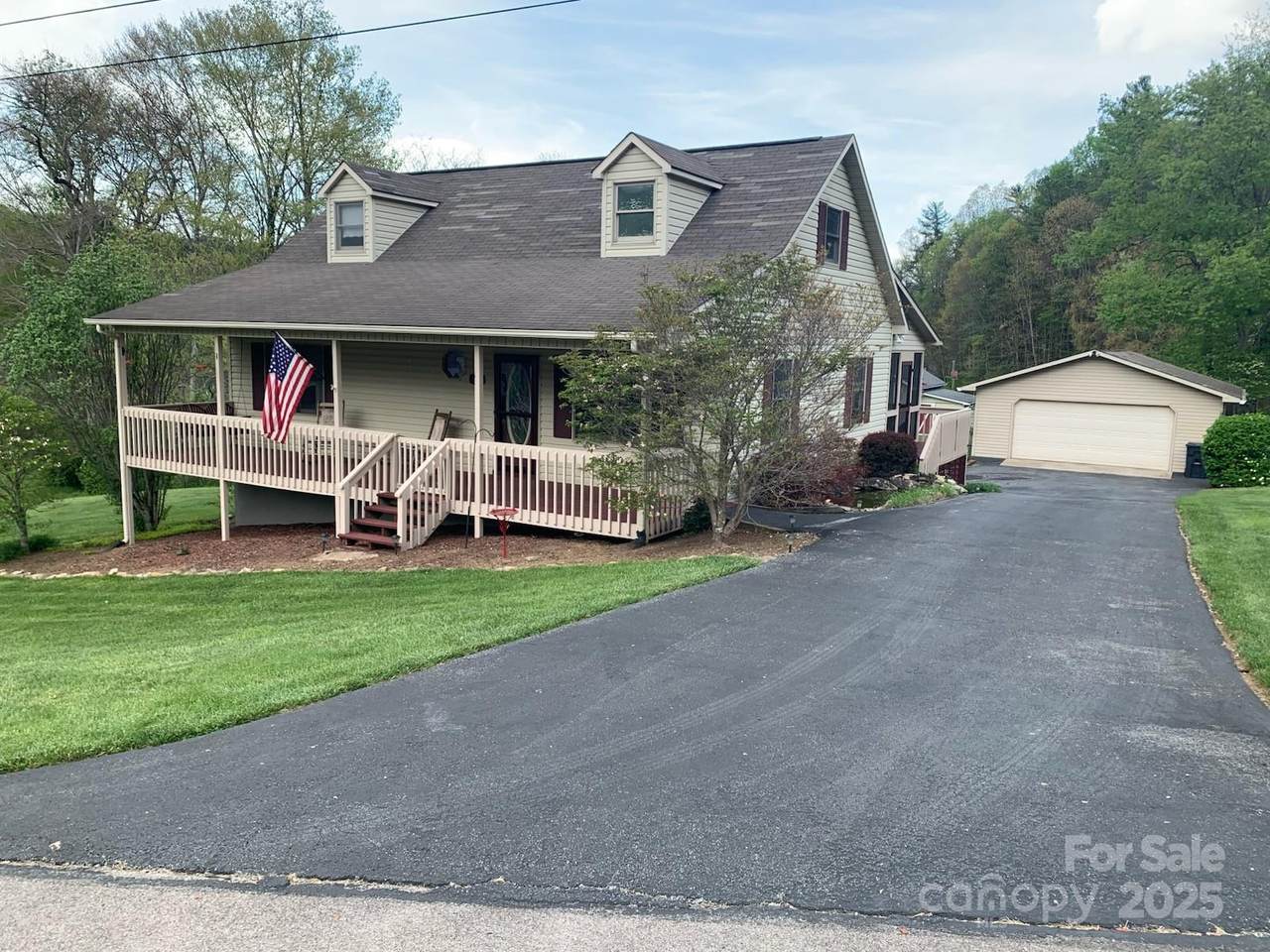 107 Buckner Drive - Photo 1