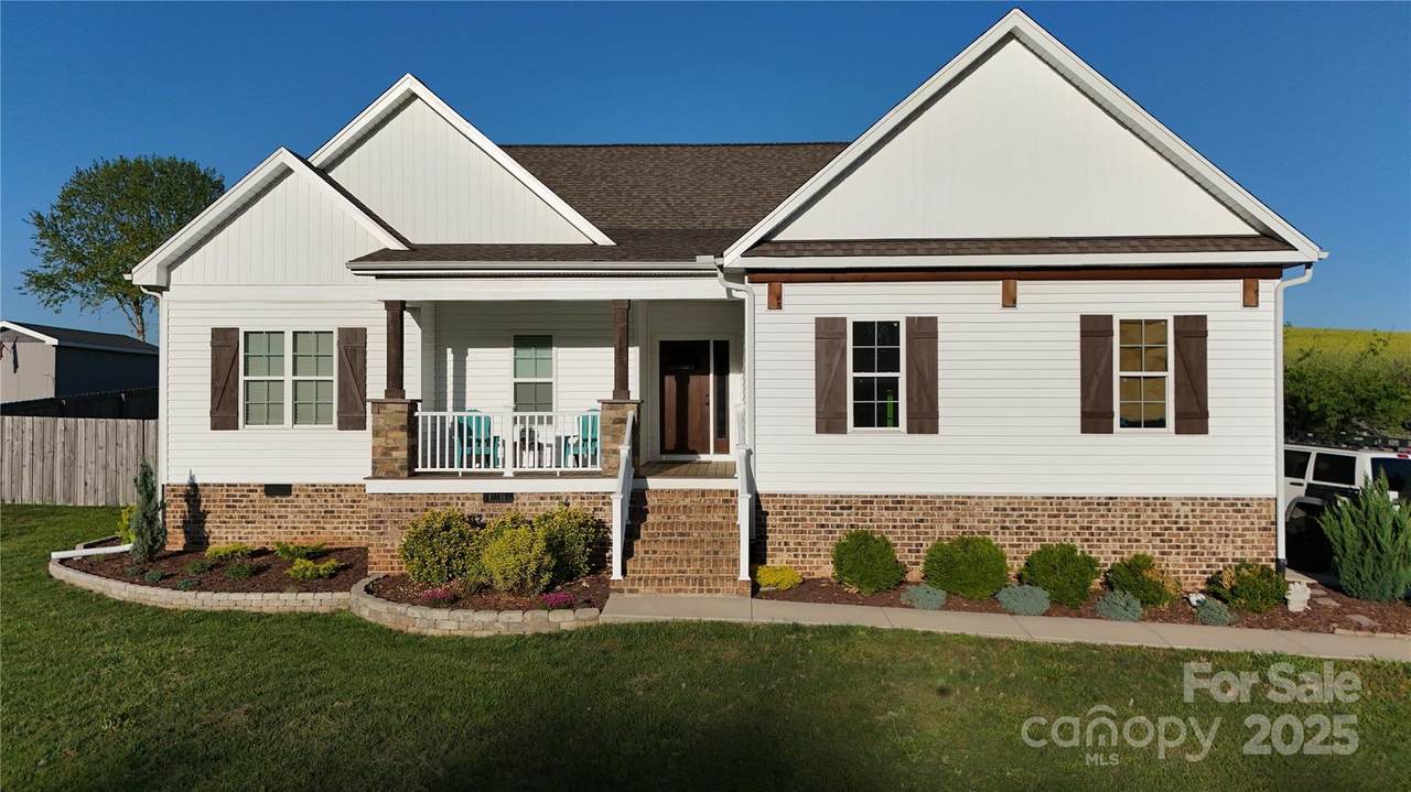 179 Foy Lane - Photo 1