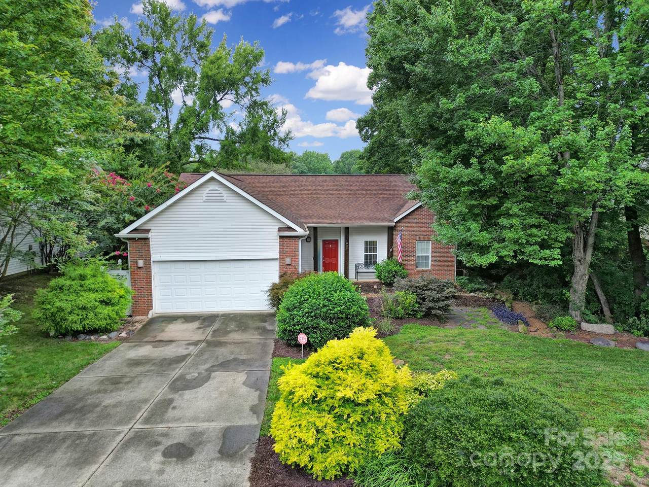 1021 Stinson Glen Lane - Photo 1