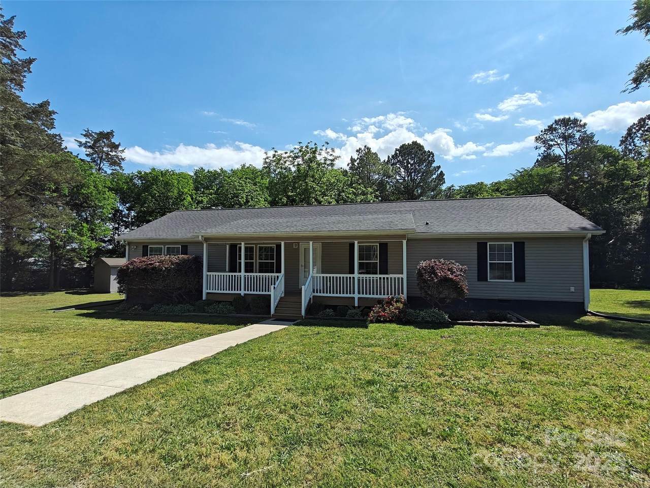 1495 Carson Road - Photo 1
