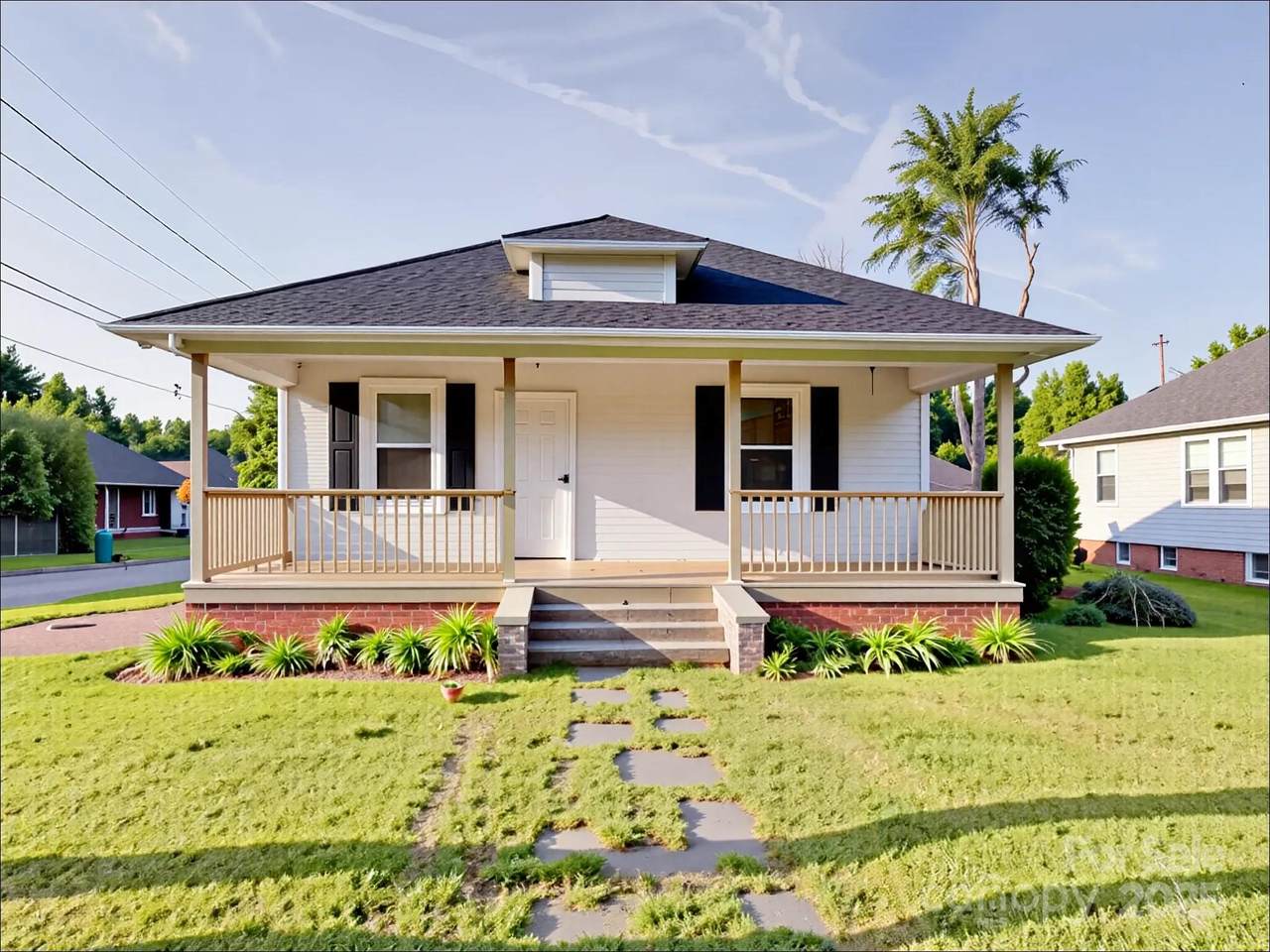 55 Ranlo Avenue - Photo 1