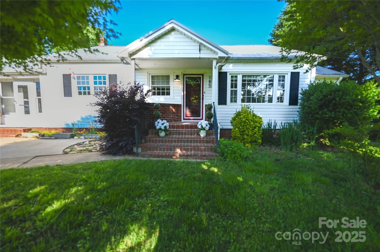 185 Elizabeth Avenue - Photo 1