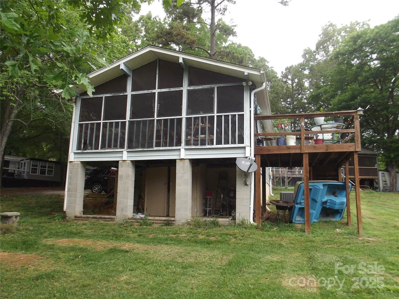 6813 Navajo Trail - Photo 1