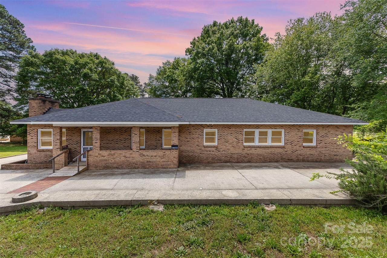 103 Sadler Road - Photo 1
