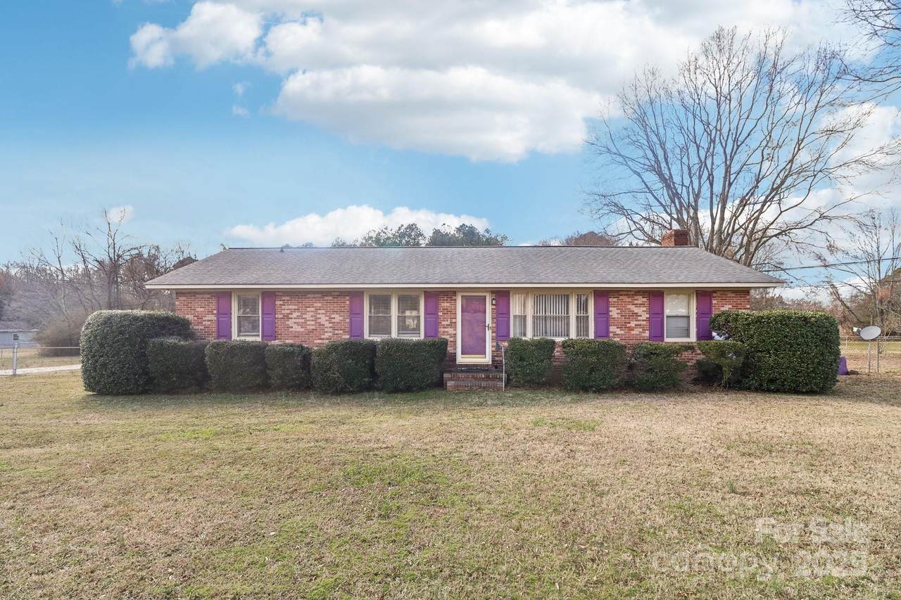 1177 Craigbrow Circle - Photo 1