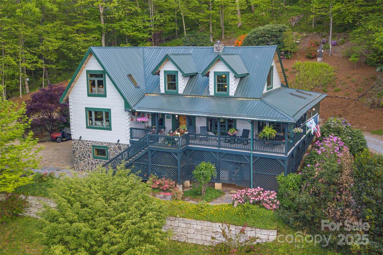 806 Twin Brook Drive - Photo 1