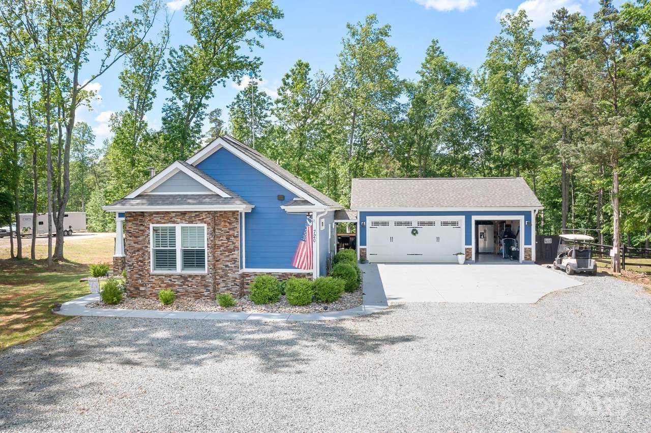720 Cricket Lane - Photo 1