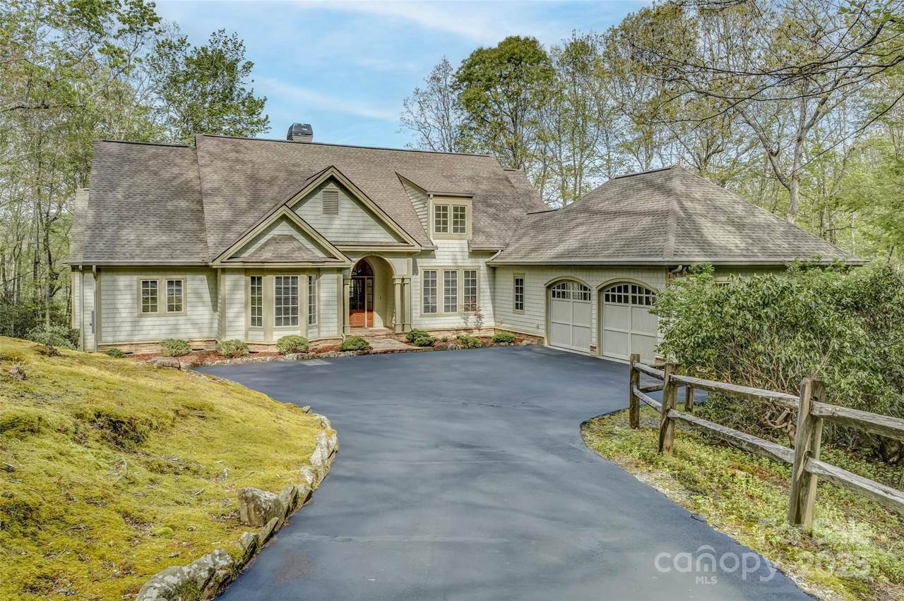 405 Kanasdatsi Drive - Photo 1