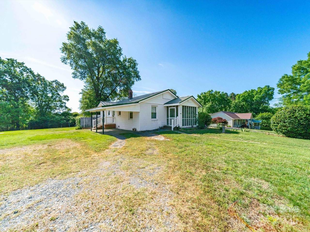 1468 Hilltop Street - Photo 1