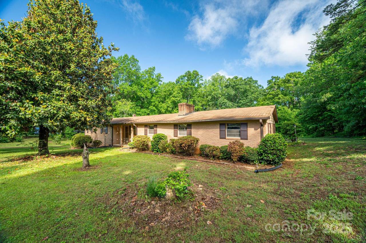2871 Loviee Road - Photo 1