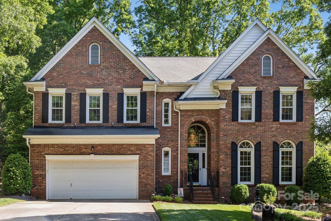 909 Staghorn Lane - Photo 1