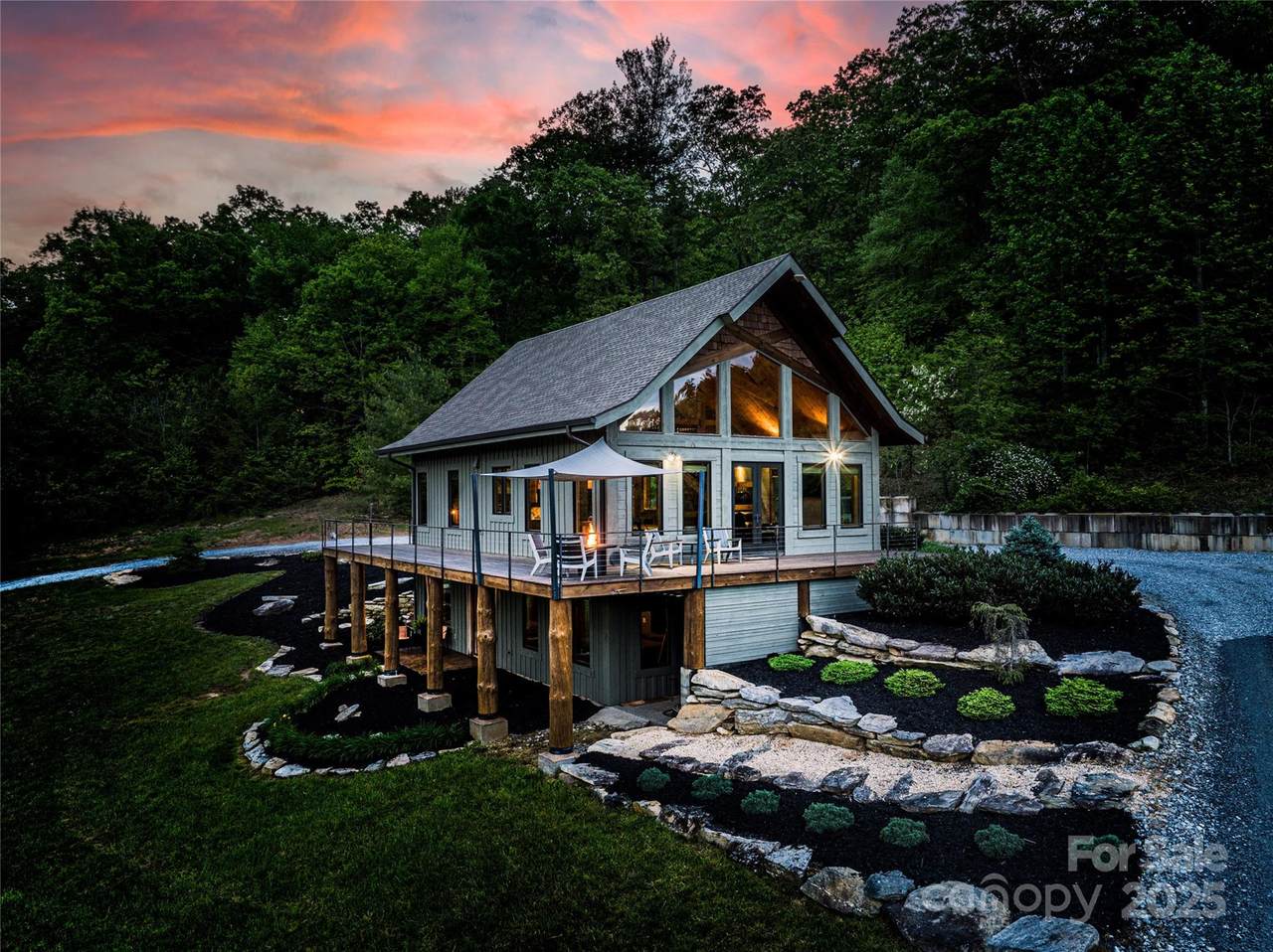 55 Maynards Way - Photo 1