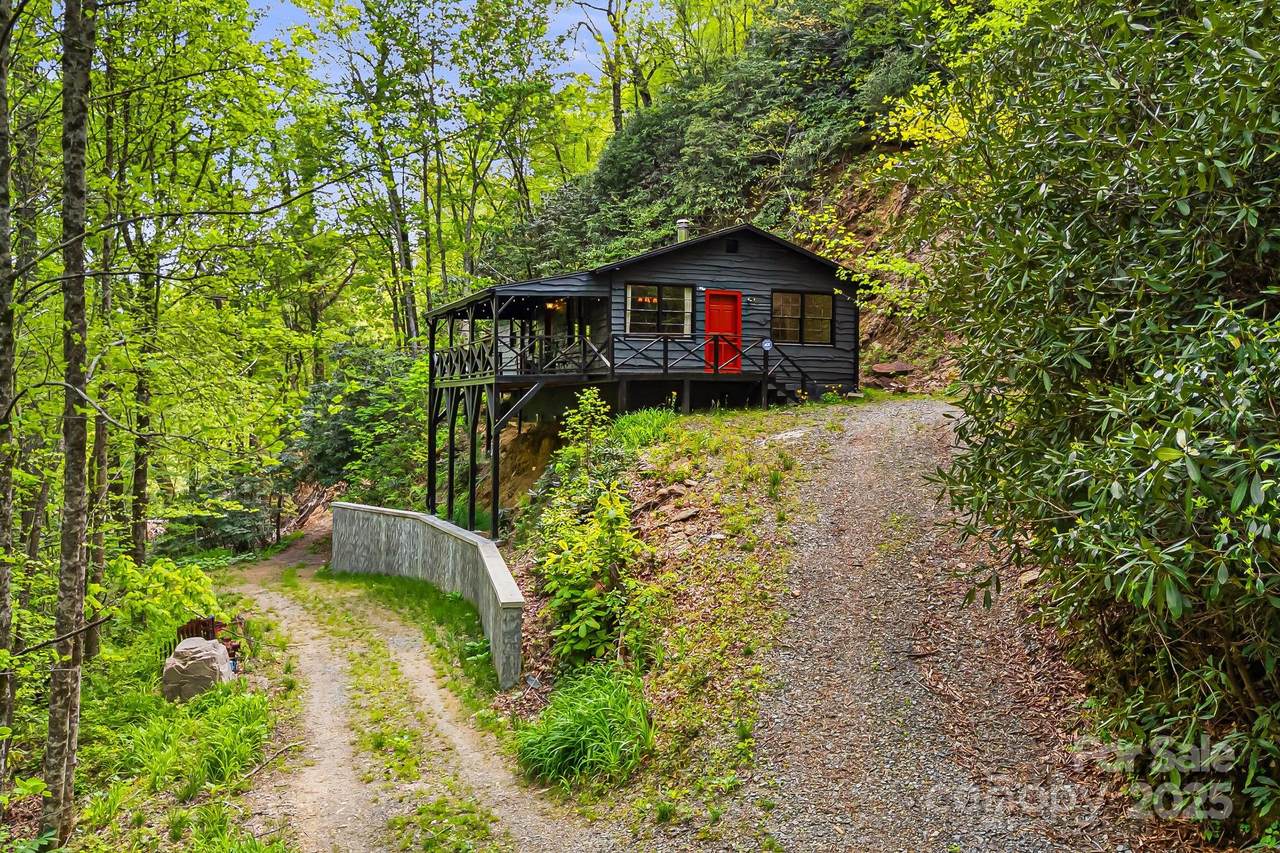83 Snowy Cove Lane - Photo 1