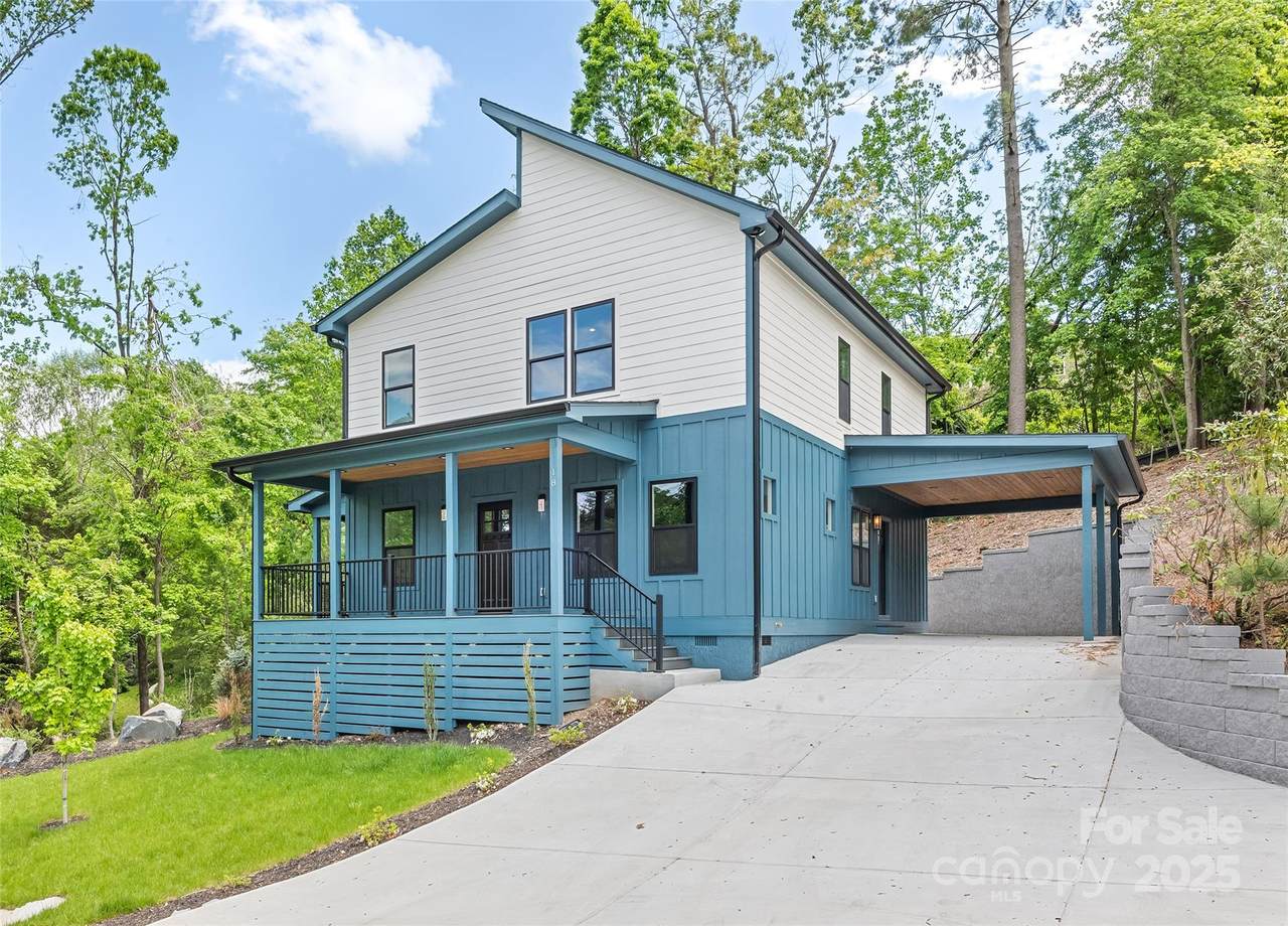 18 Winterhawk Drive - Photo 1