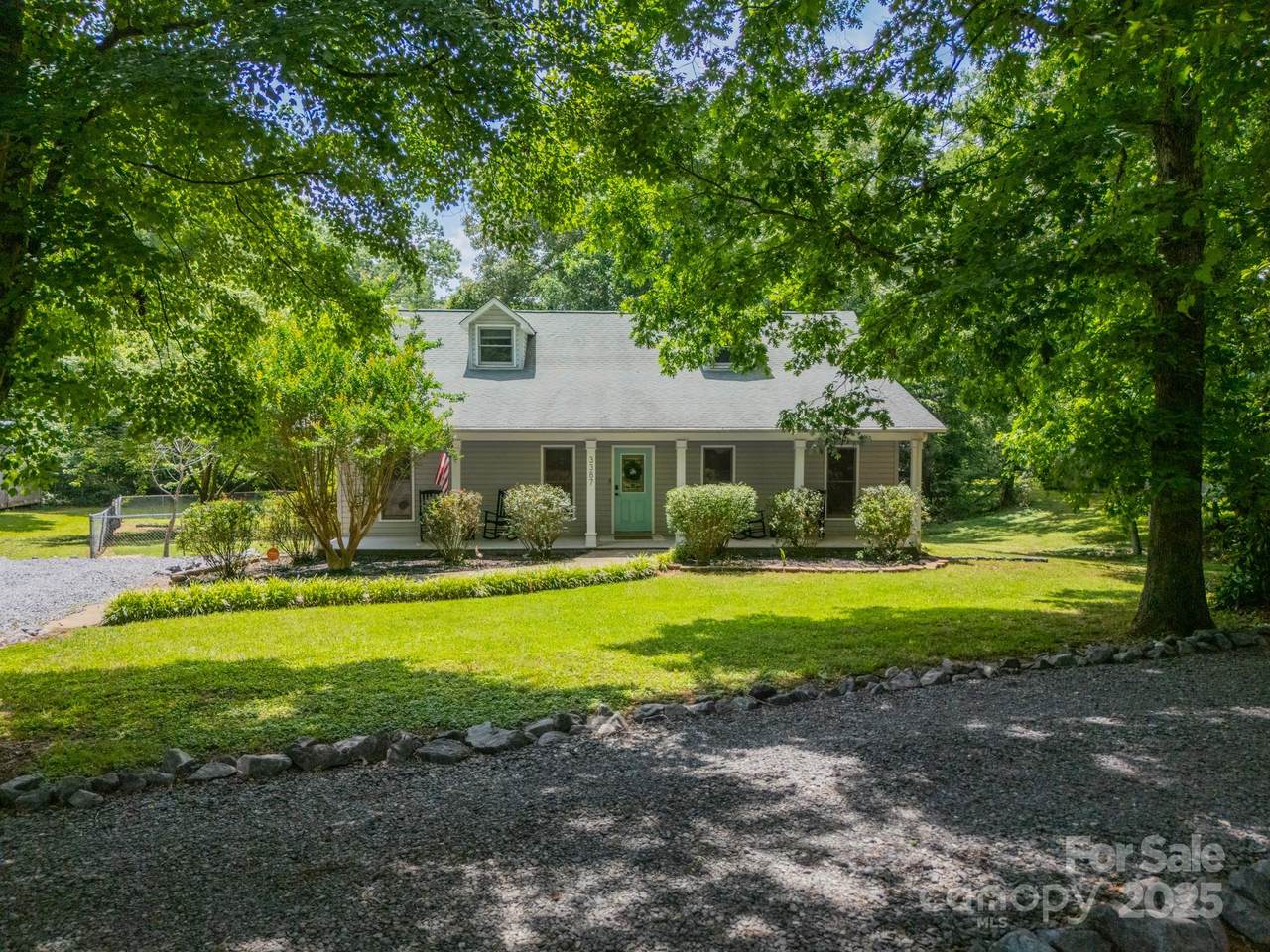 3387 Passmore Road - Photo 1