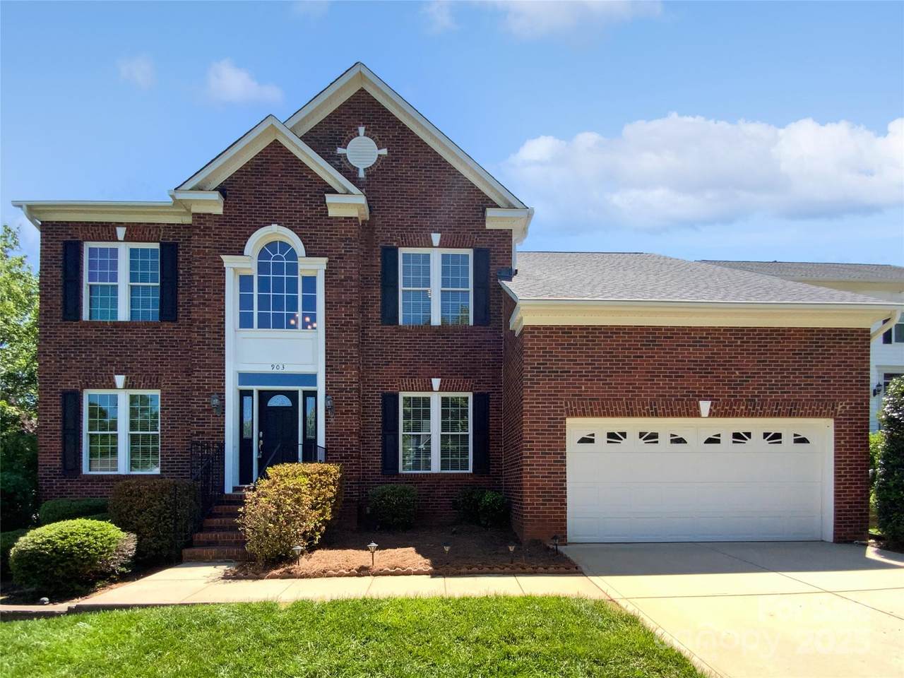 903 Furman Court - Photo 1