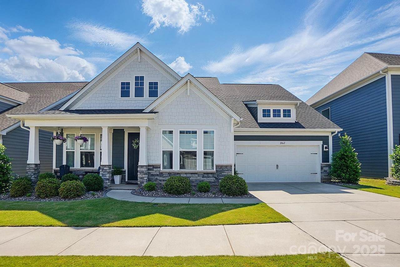 2062 Nellies Way - Photo 1