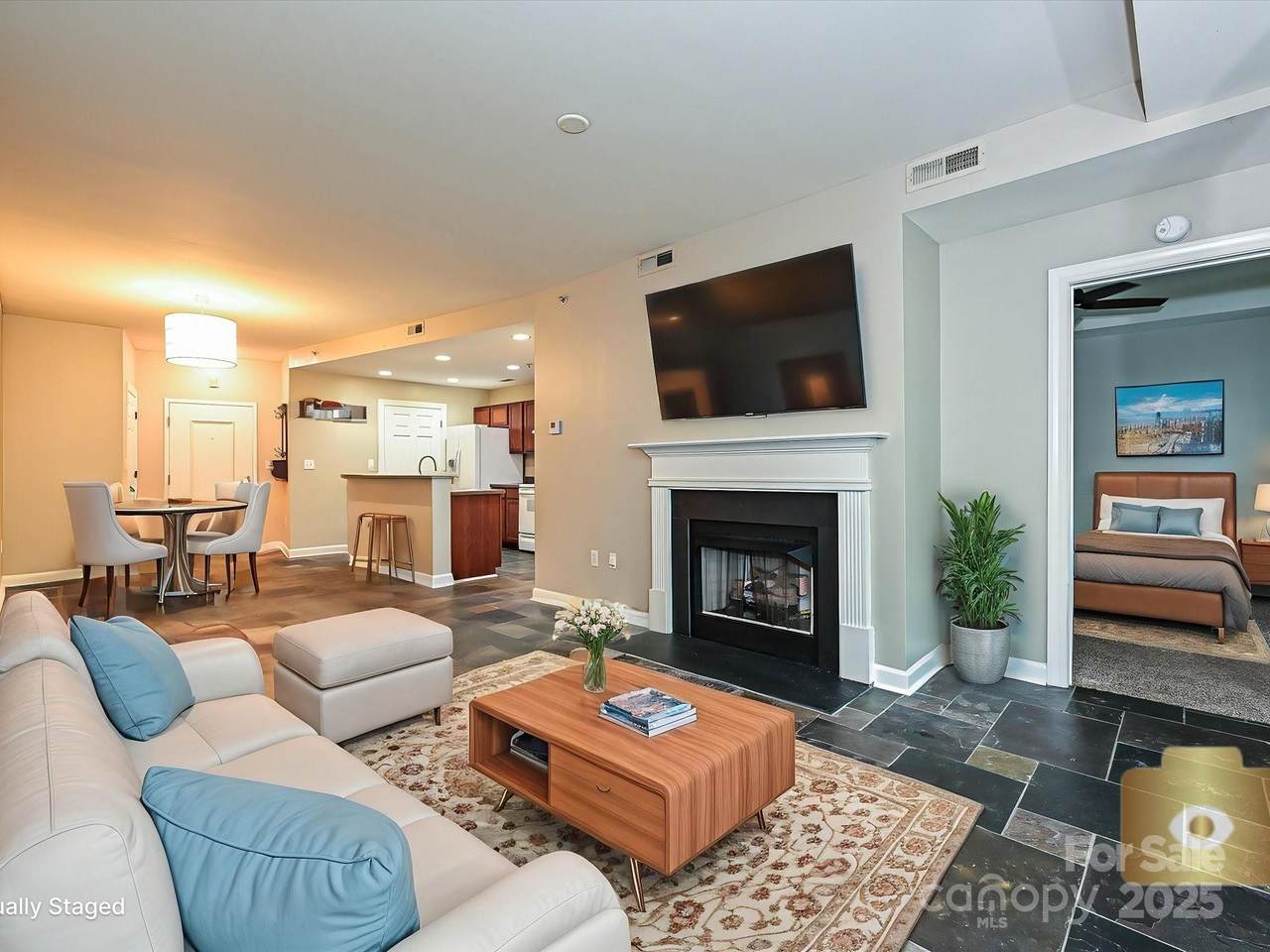 718 Trade Street - Photo 1