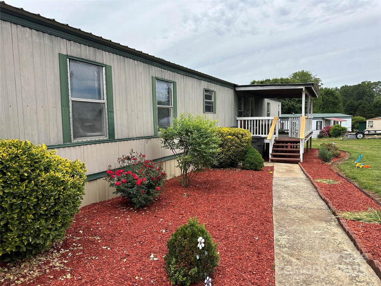 181 Trivette Road - Photo 1