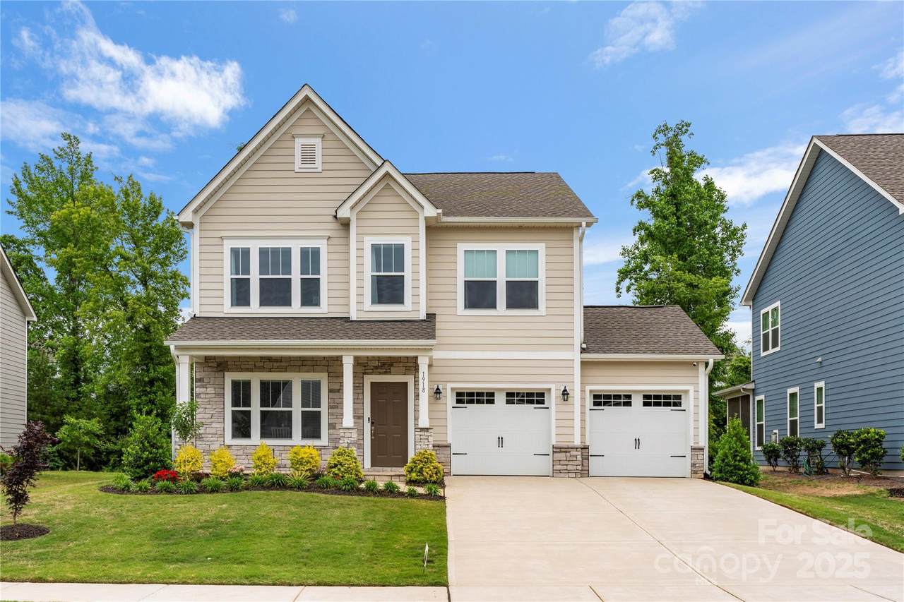 1918 Thoreau Way - Photo 1