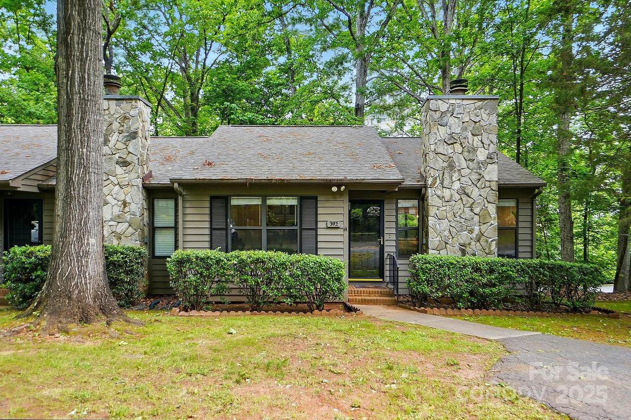 392 Tall Oaks Trail - Photo 1
