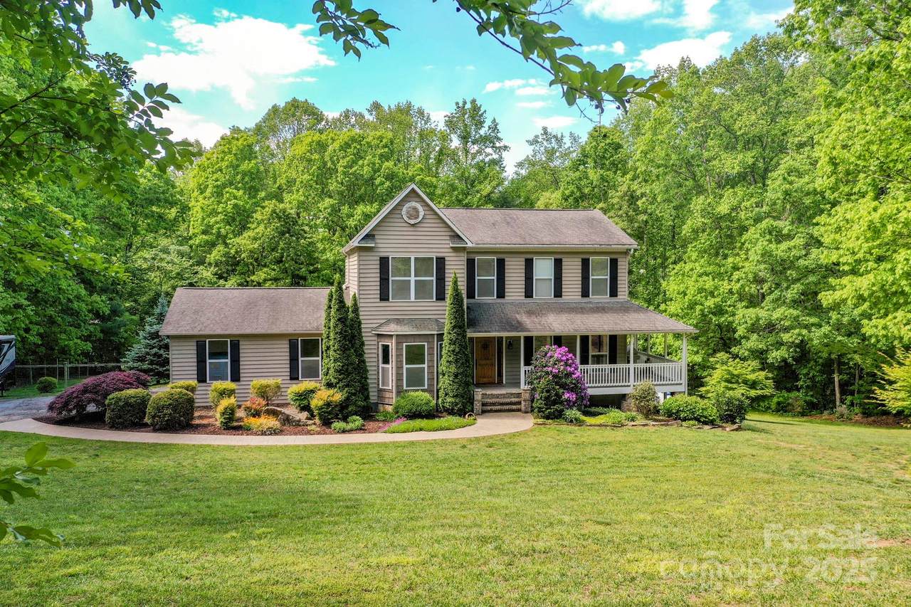69 Ivy Lane - Photo 1