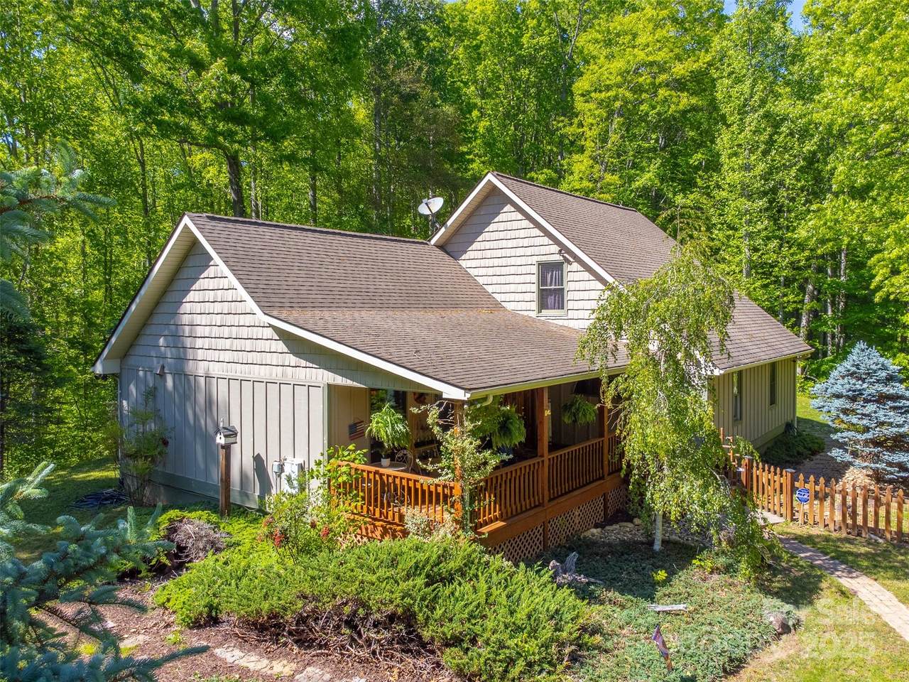 211 Natural Trail - Photo 1