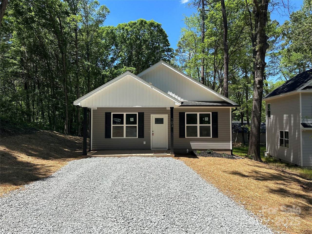 001 West Avenue - Photo 1