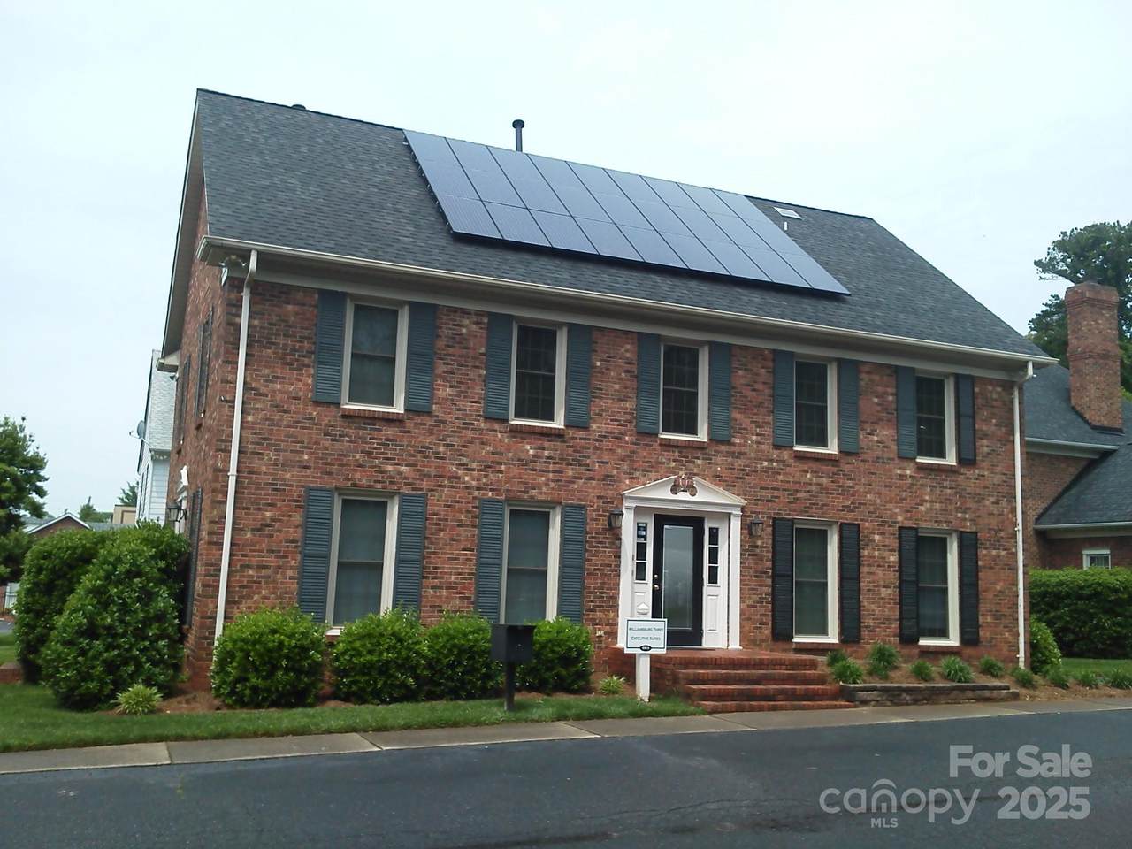 5513 Monroe Road - Photo 1