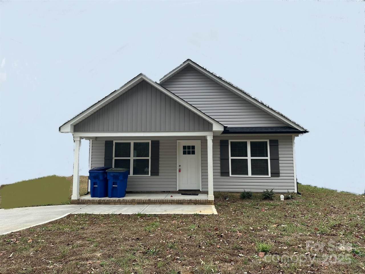 004 West Avenue - Photo 1