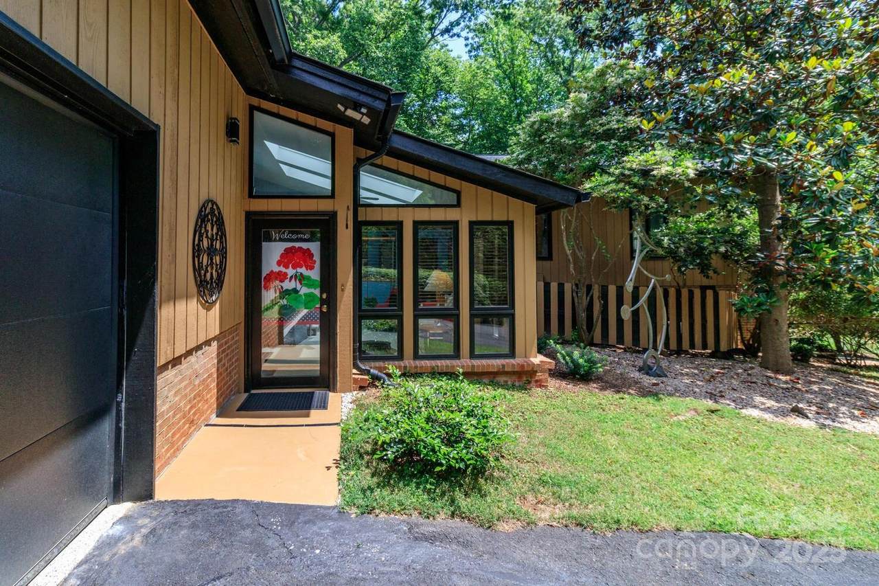 6119 Bittersweet Lane - Photo 1