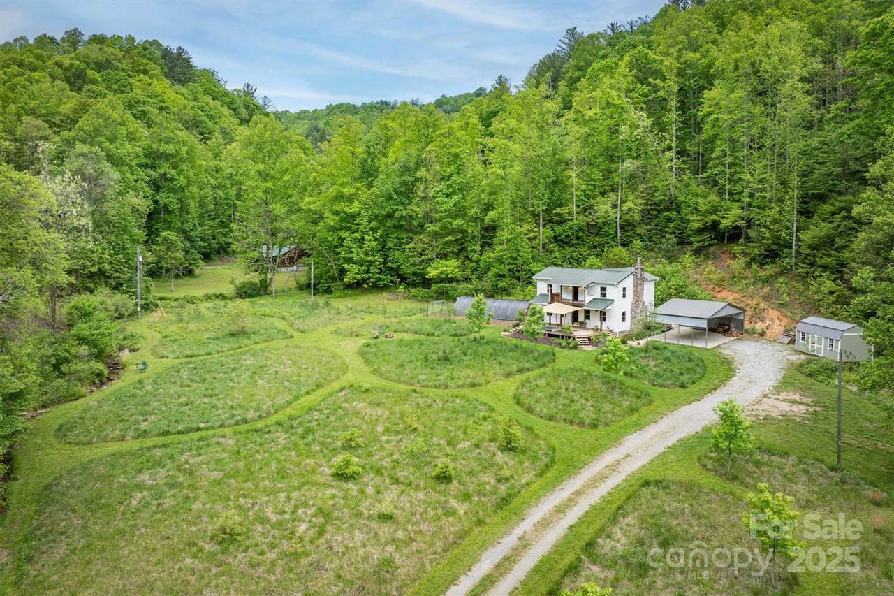 6470 Stone Mountain Road - Photo 1