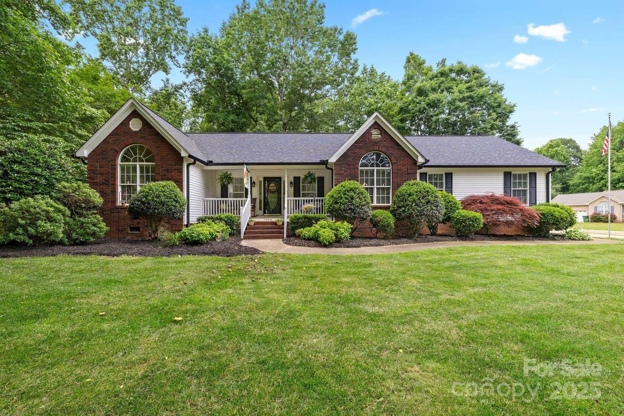 1004 Gracebrook Drive - Photo 1