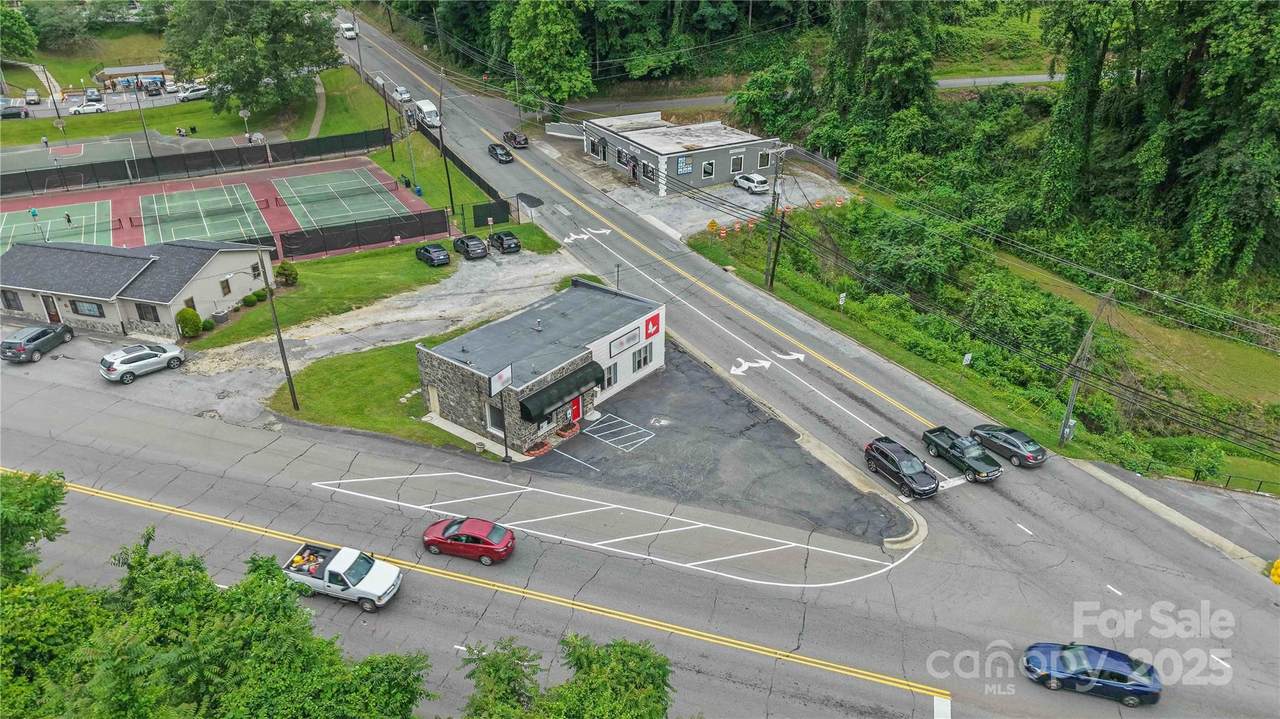301 Main Street - Photo 1