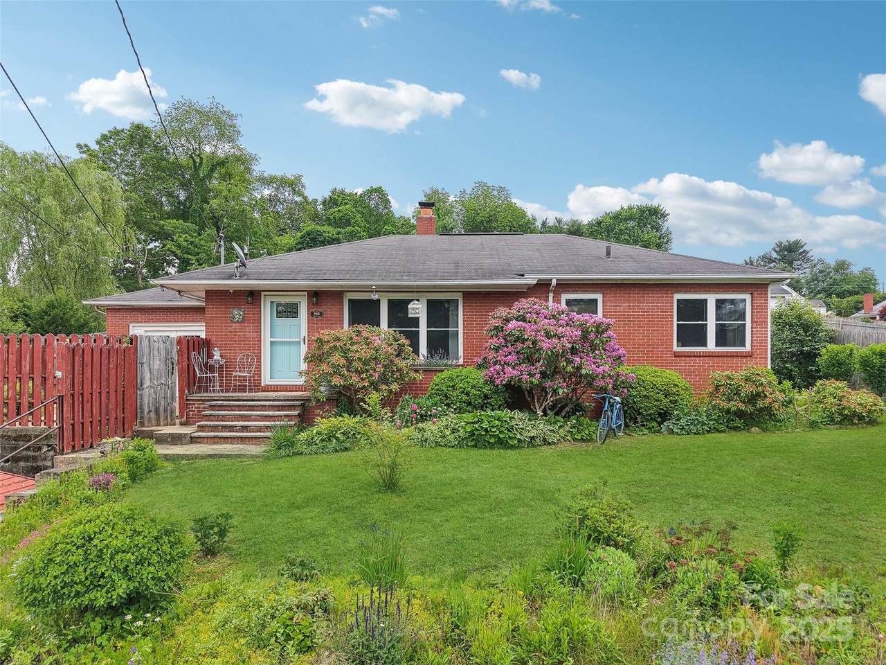 498 Trammell Avenue - Photo 1