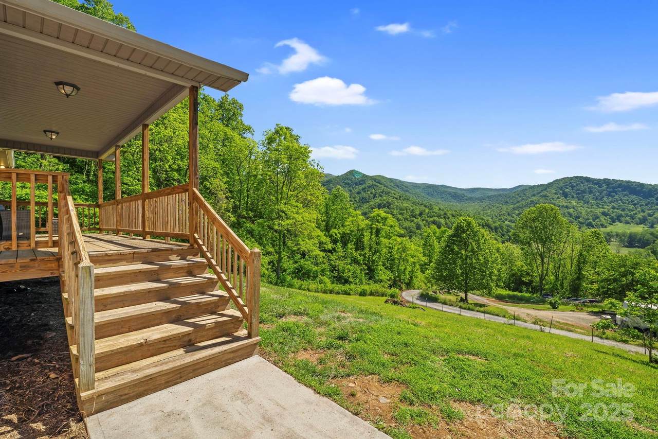 254 Union Drive - Photo 1