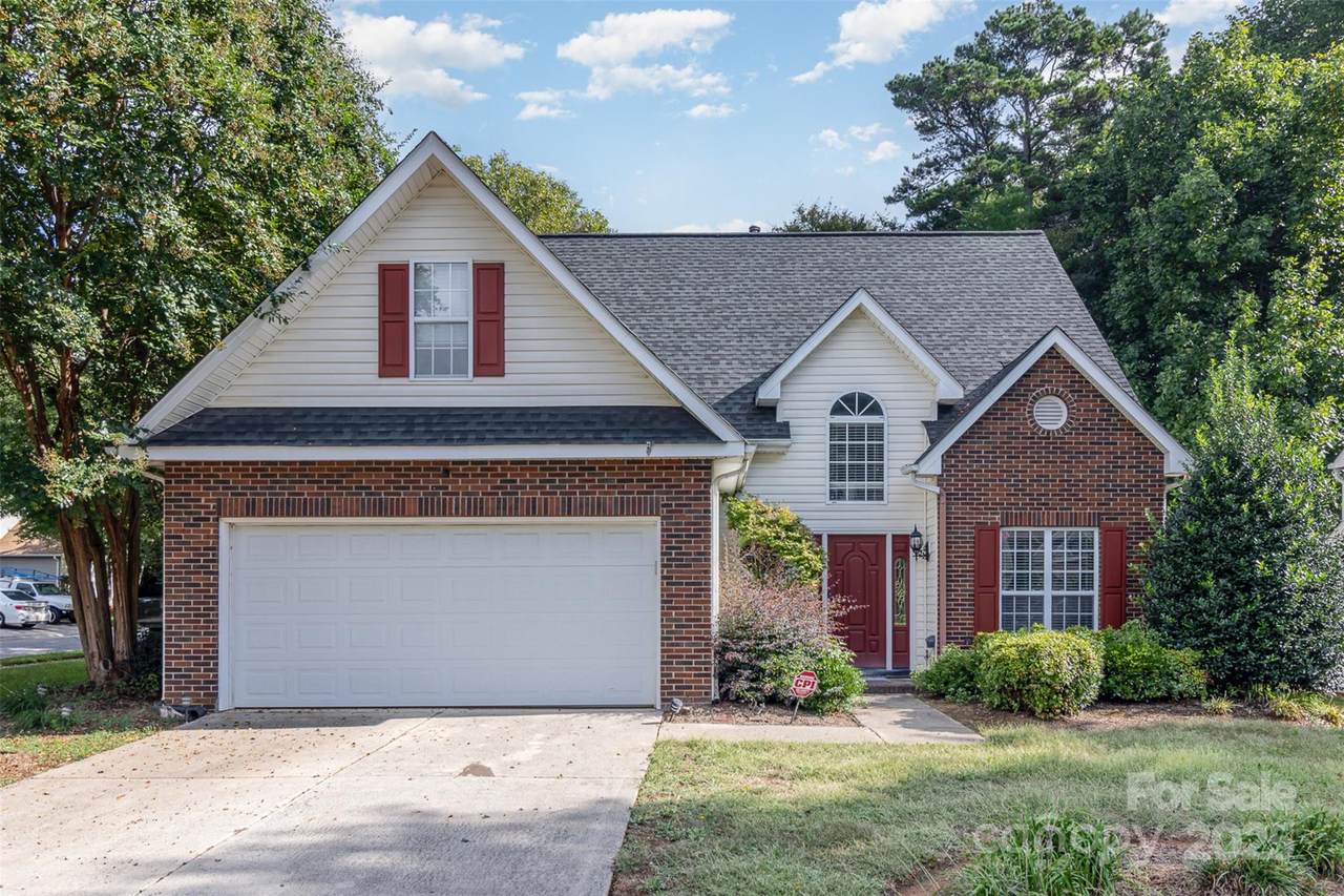 3428 Cranberry Nook Court - Photo 1