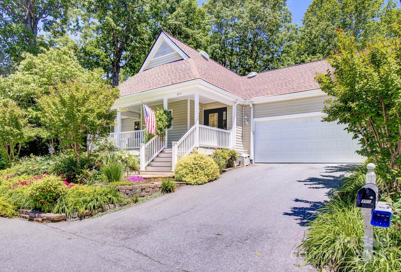 305 High Point Lane - Photo 1