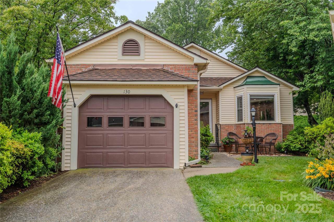 130 Exeter Court - Photo 1