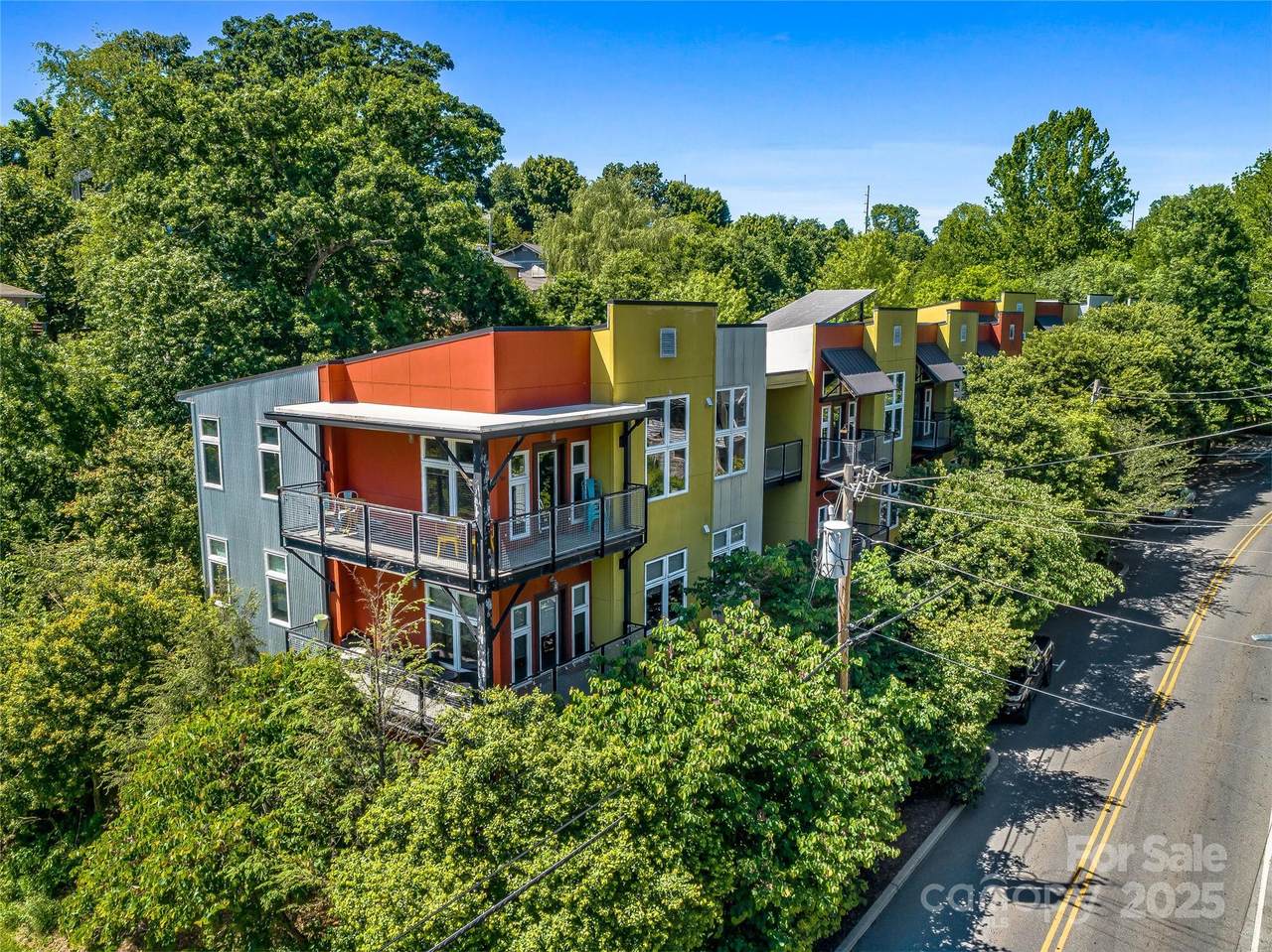 125 Clingman Avenue - Photo 1