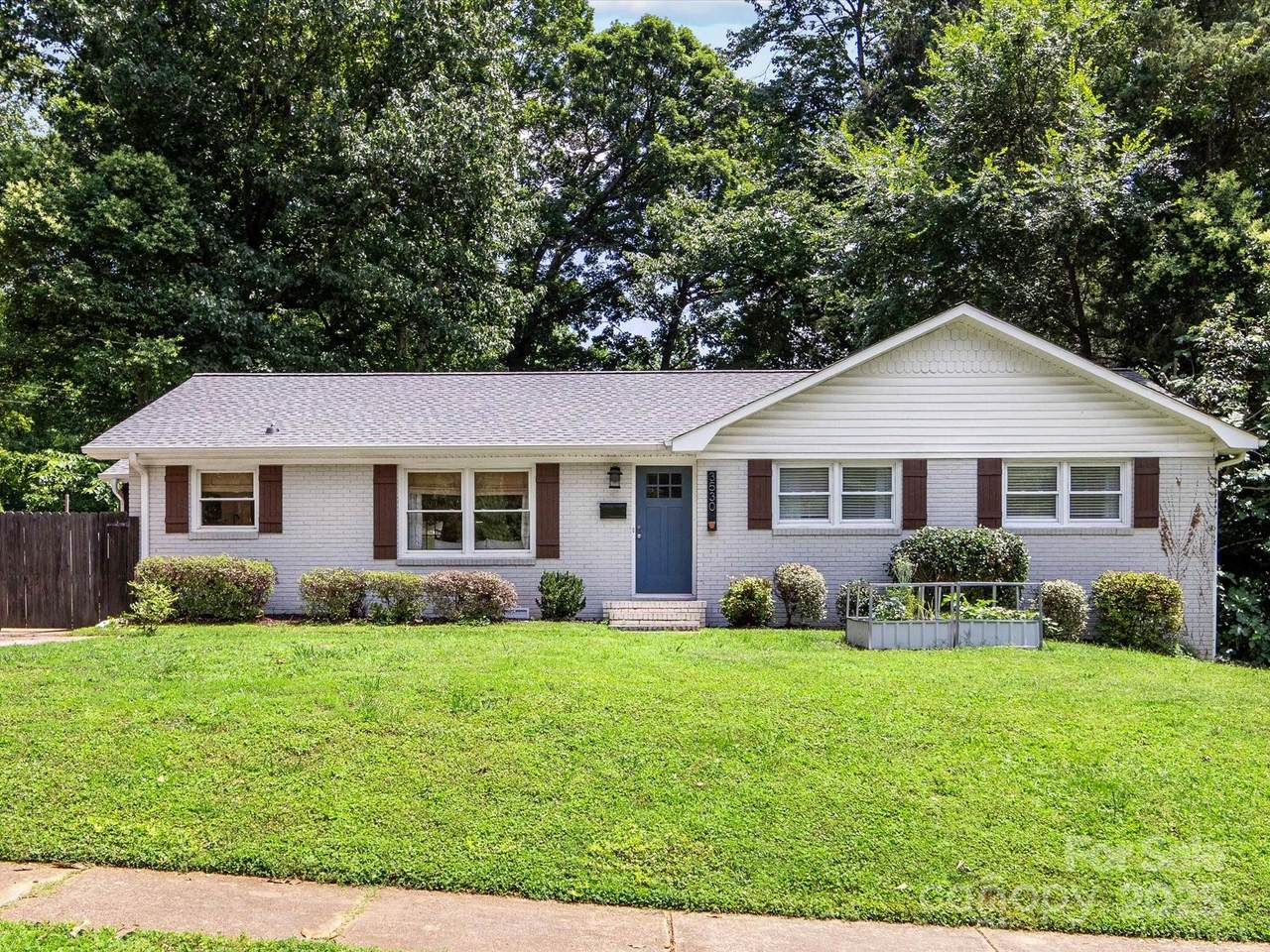 3530 Woodleaf Road - Photo 1