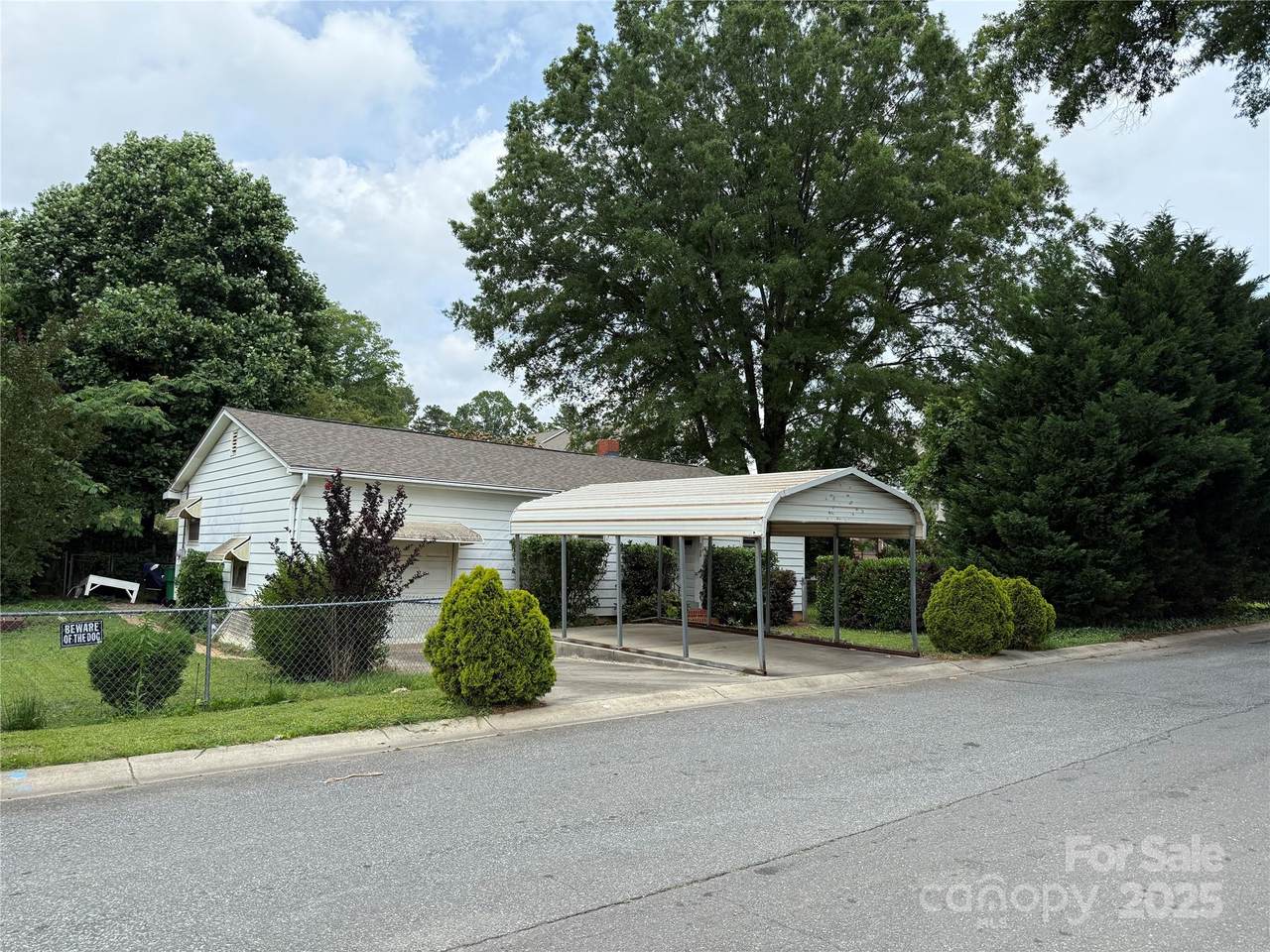 3500 Blessing Street - Photo 1