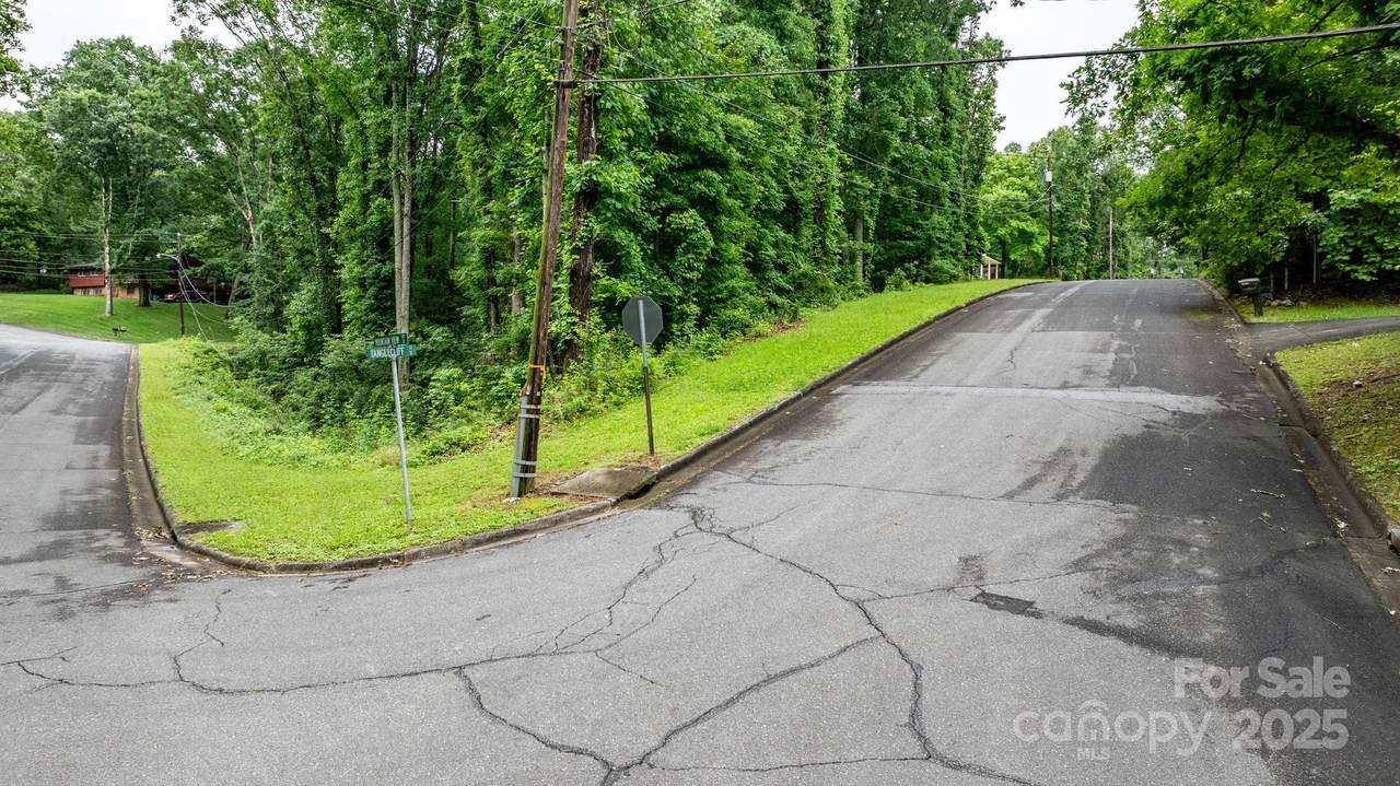 https://bt-photos.global.ssl.fastly.net/cmls/1280_boomver_1_4265288-1.jpg