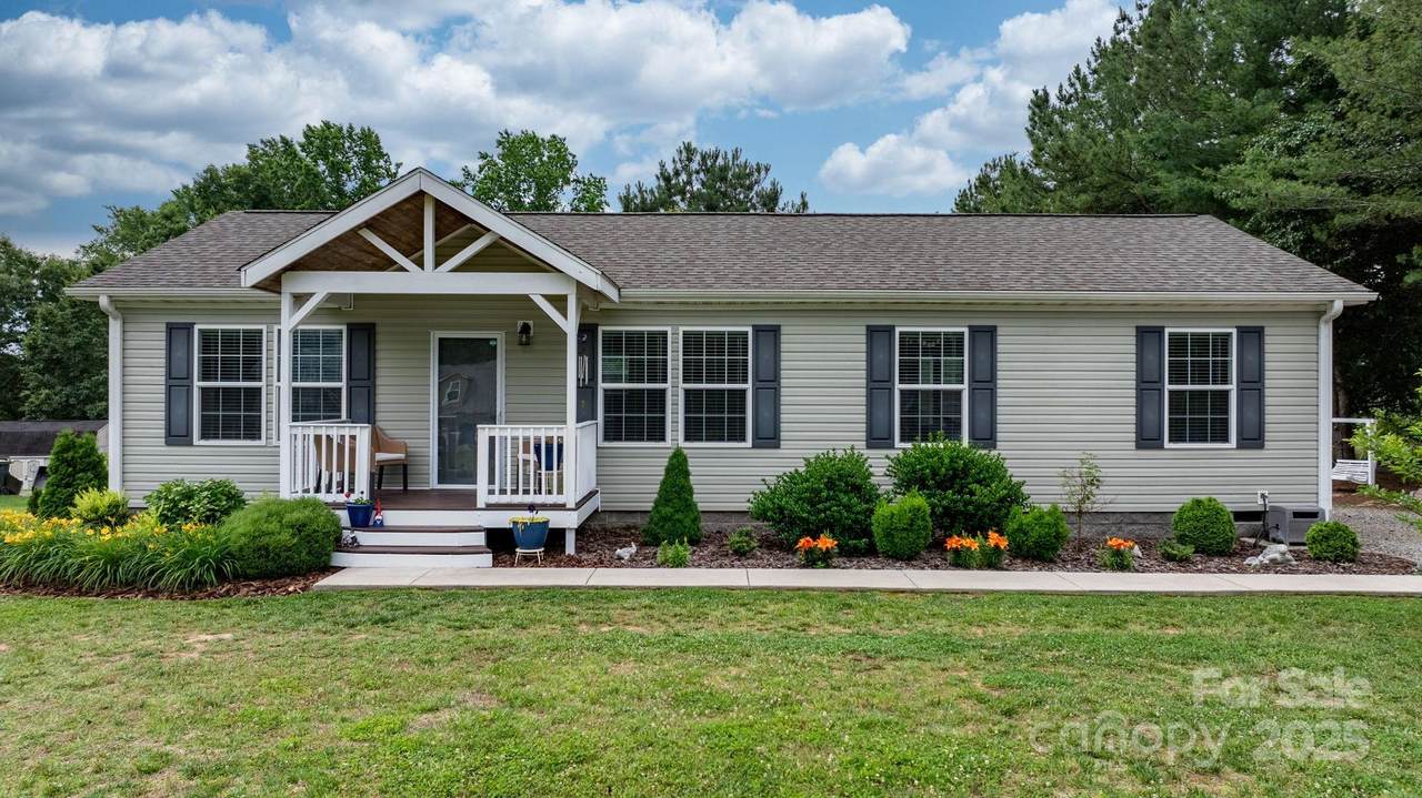 2843 Hopewell Church Road - Photo 1