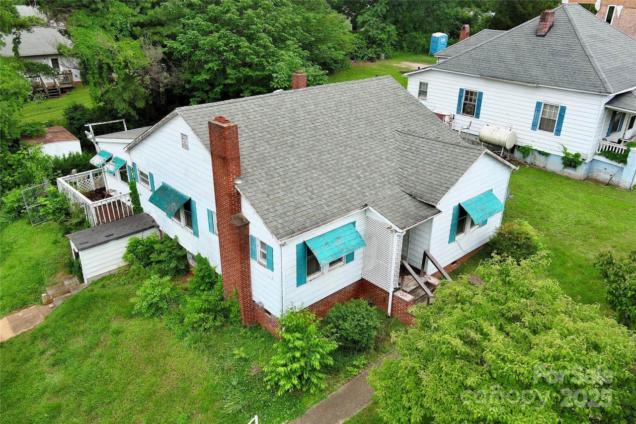 61 Perry Street - Photo 1