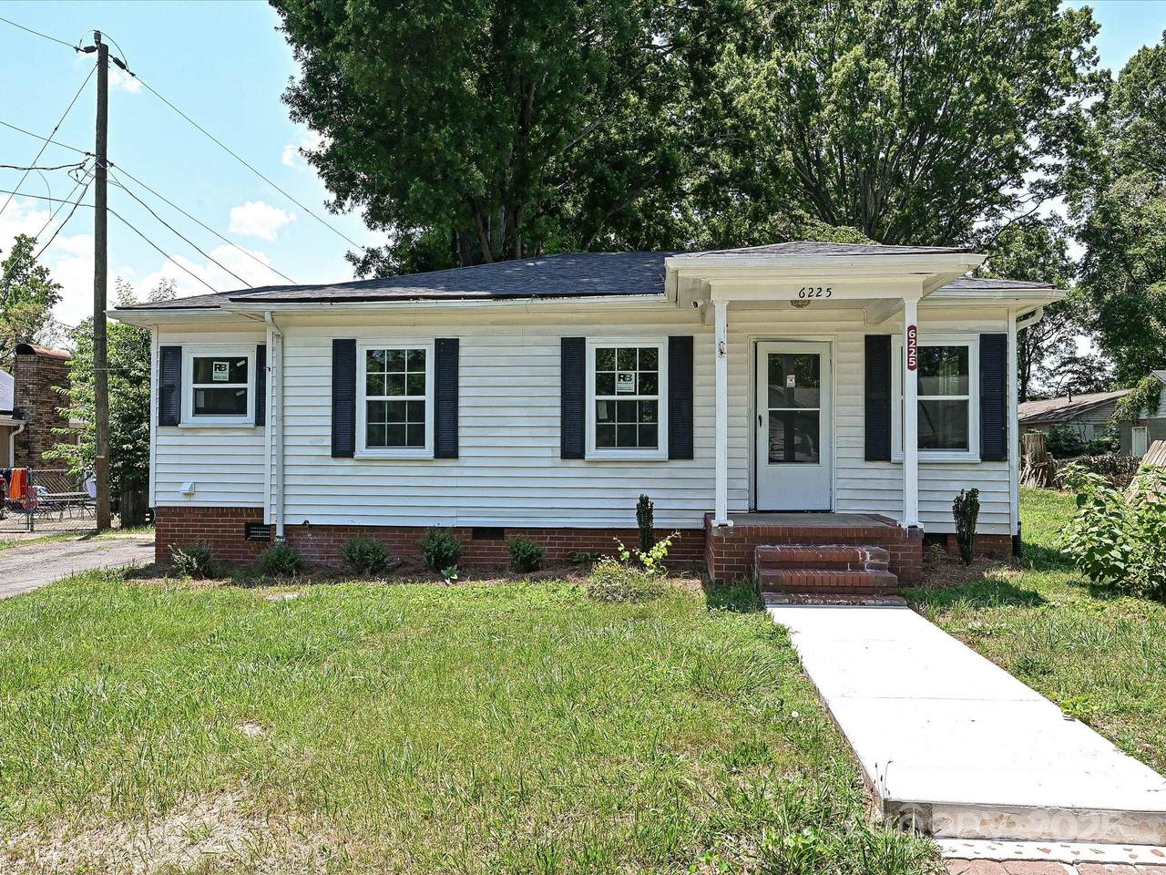 6225 Macon Street - Photo 1