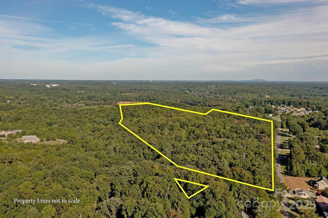 3940 River Road - Photo 1