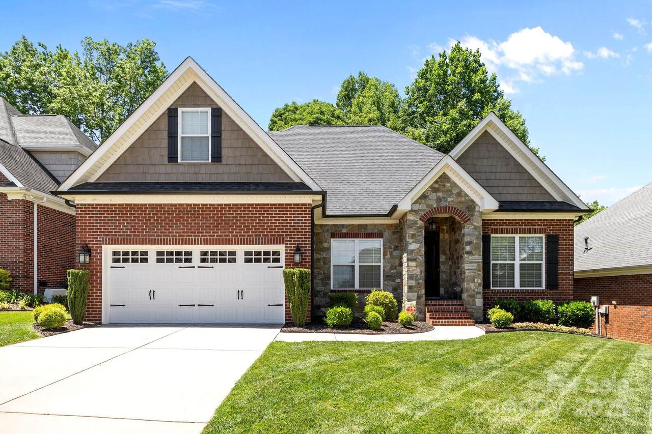 4004 Saint Andrews Court - Photo 1