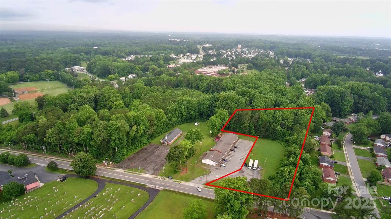 9163 Trinity Road - Photo 1